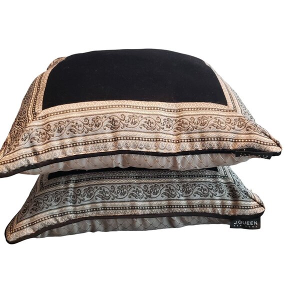 J. Queen New York Guiliana 18" Square Decorative Pillow Black Velvet Pair - Picture 8 of 8